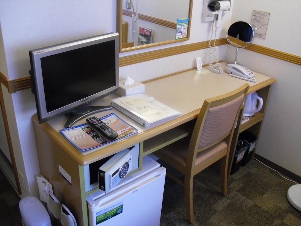 Toyoko Inn Kofu-Eki Minami-Guchi No.1 Eksteriør billede