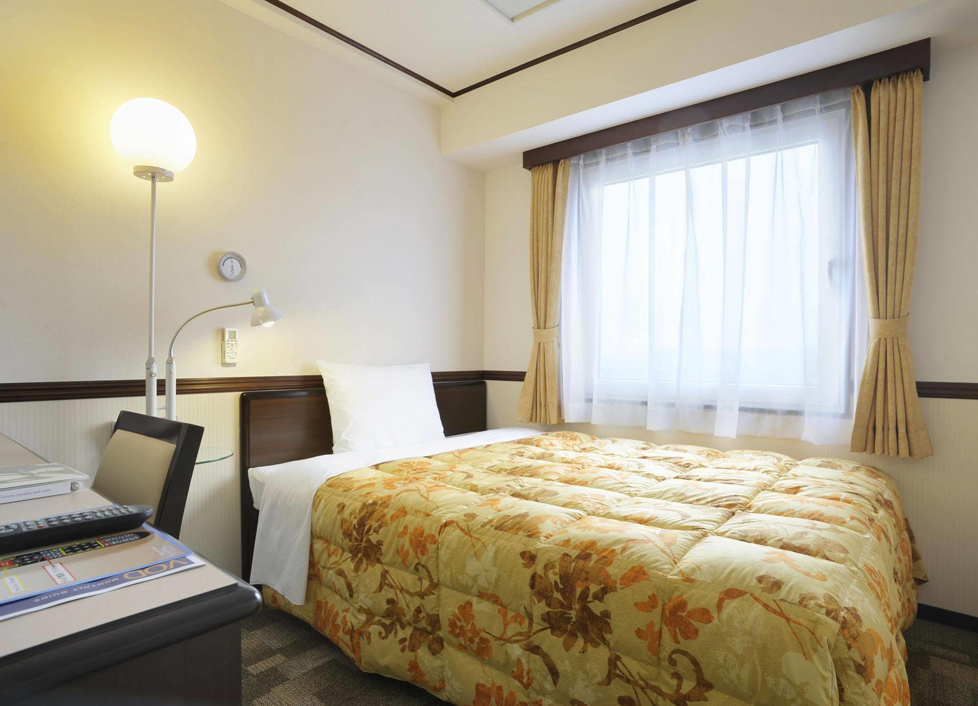Toyoko Inn Kofu-Eki Minami-Guchi No.1 Eksteriør billede