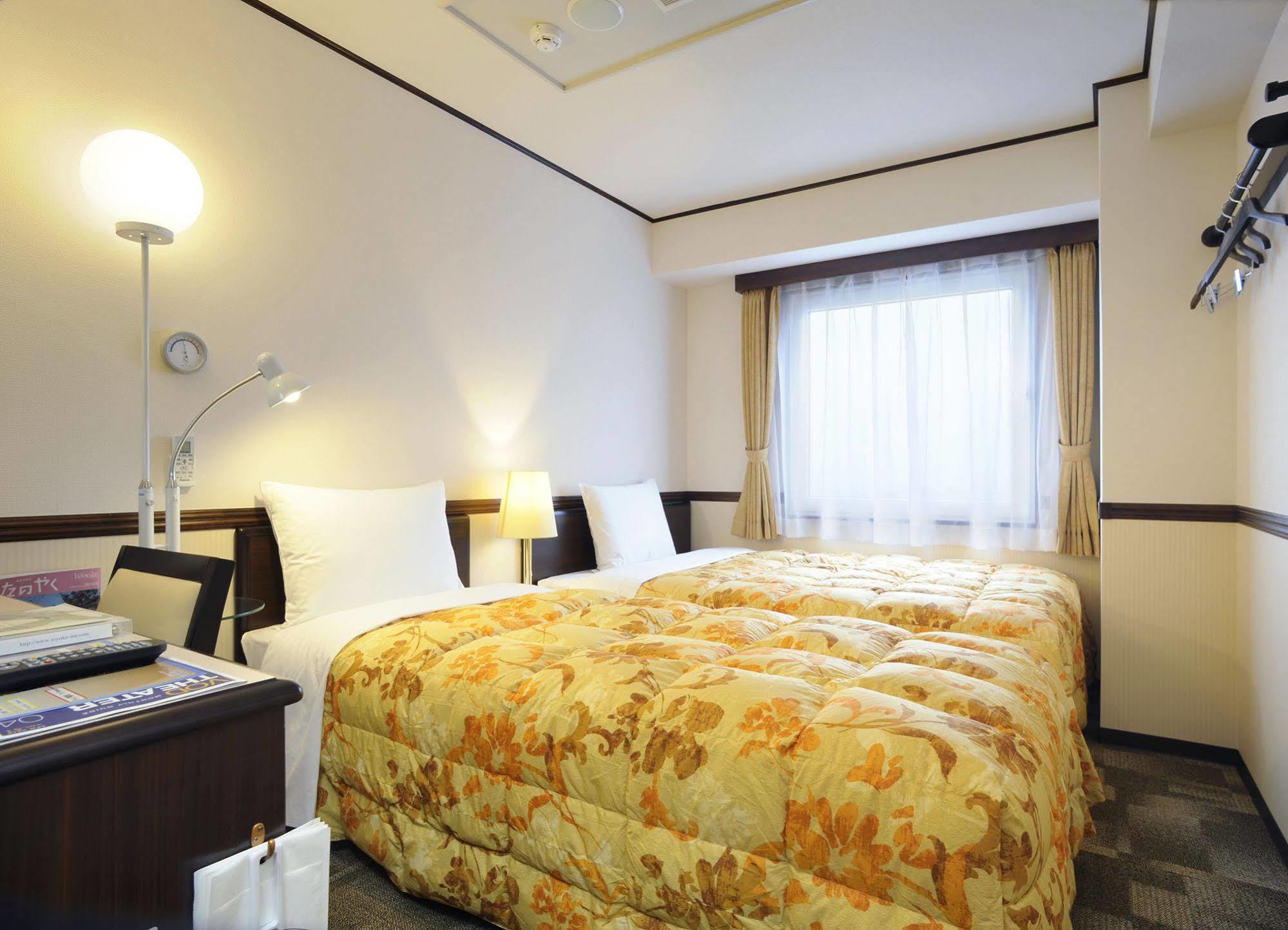 Toyoko Inn Kofu-Eki Minami-Guchi No.1 Eksteriør billede