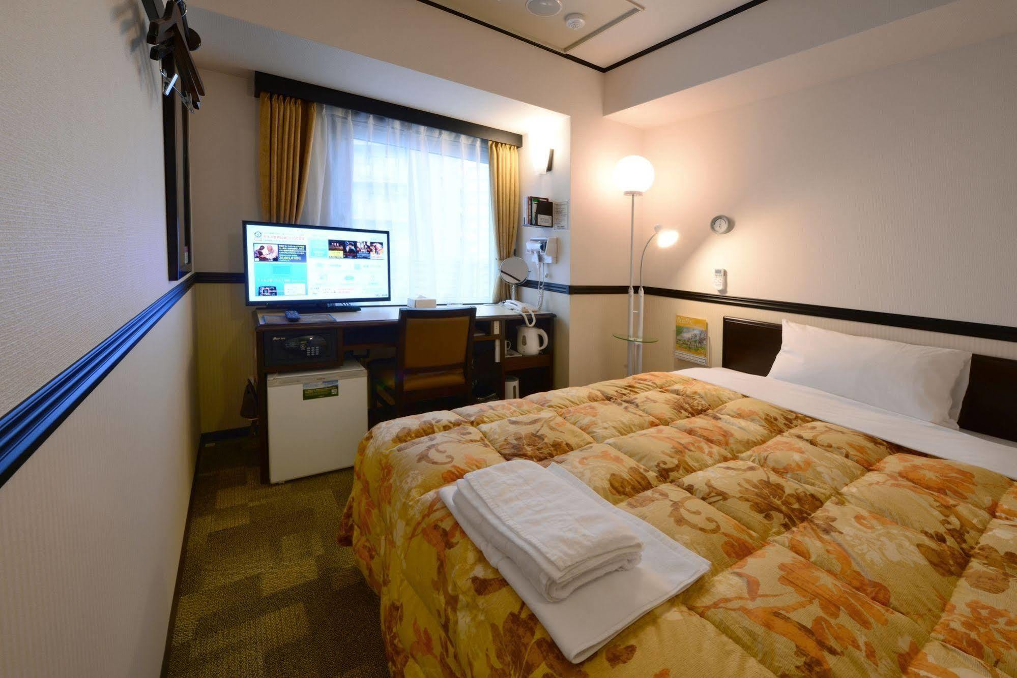 Toyoko Inn Kofu-Eki Minami-Guchi No.1 Eksteriør billede